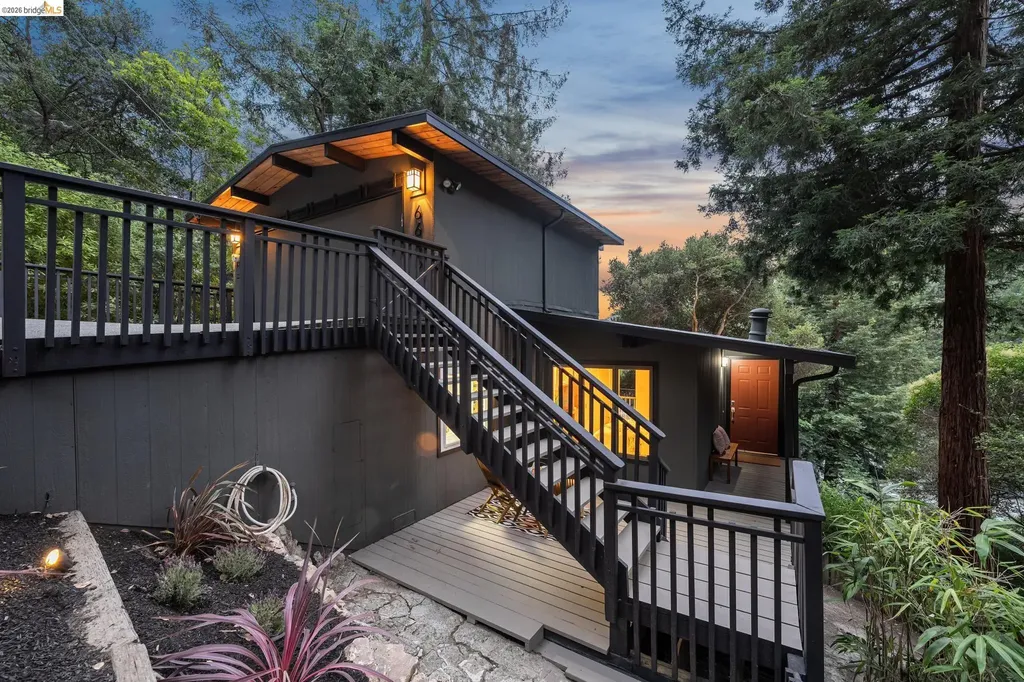 6645 Heather Ridge Way Oakland CA 94611