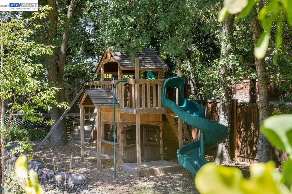 271 Livorna Heights Road Alamo CA 94507