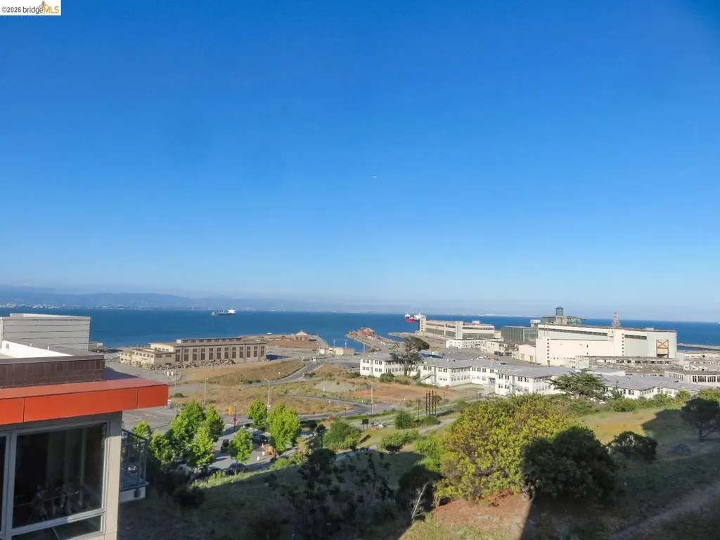 10 Innes Court San Francisco CA 94124