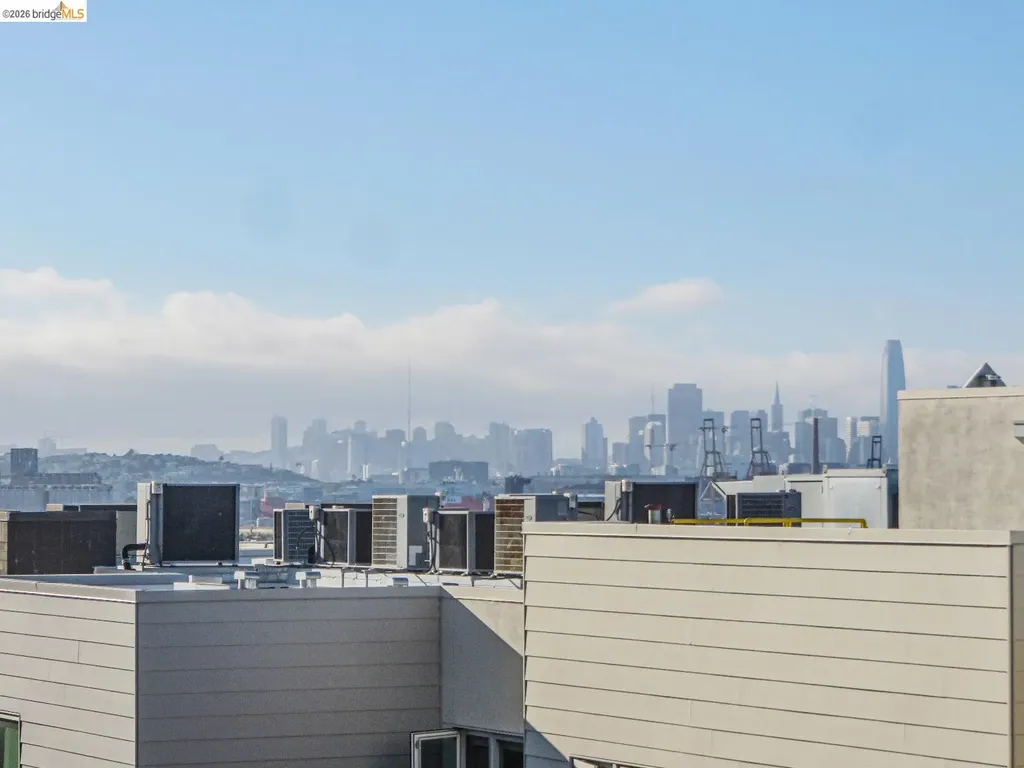 10 Innes Court San Francisco CA 94124
