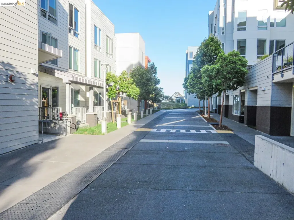 10 Innes Court San Francisco CA 94124