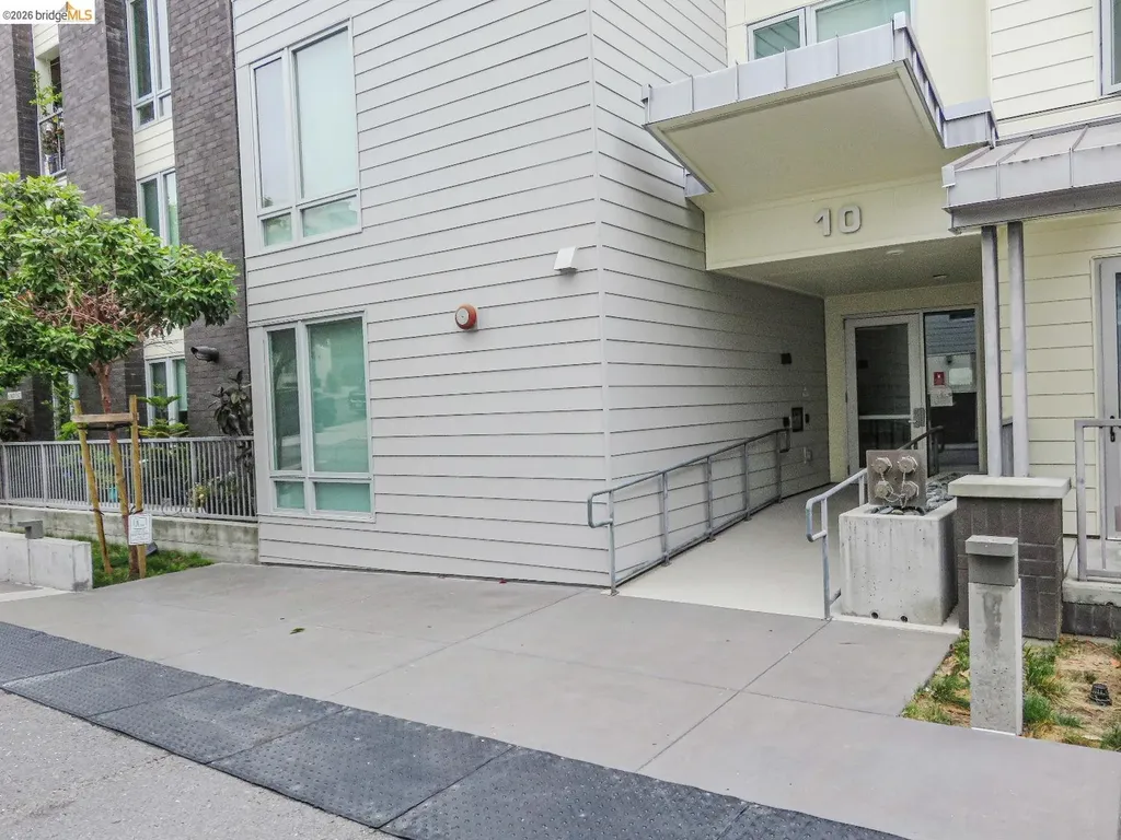 10 Innes Court San Francisco CA 94124