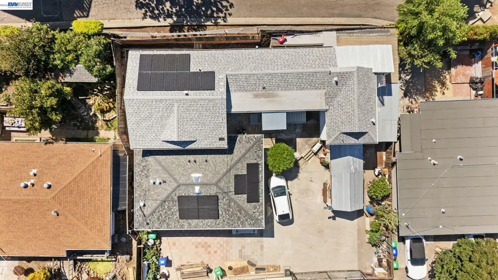 2000 Miramar Avenue Castro Valley CA 94578