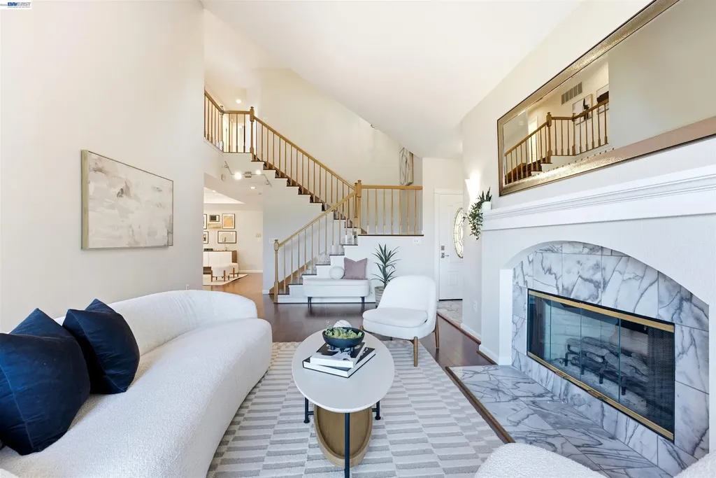 23661 Glenbrook Lane Hayward CA 94541