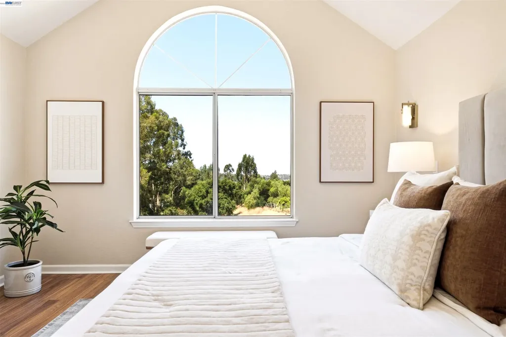 23661 Glenbrook Lane Hayward CA 94541