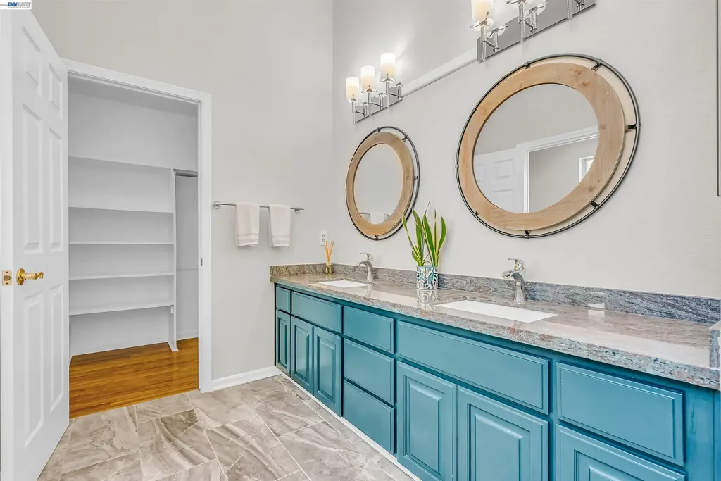 23661 Glenbrook Lane Hayward CA 94541