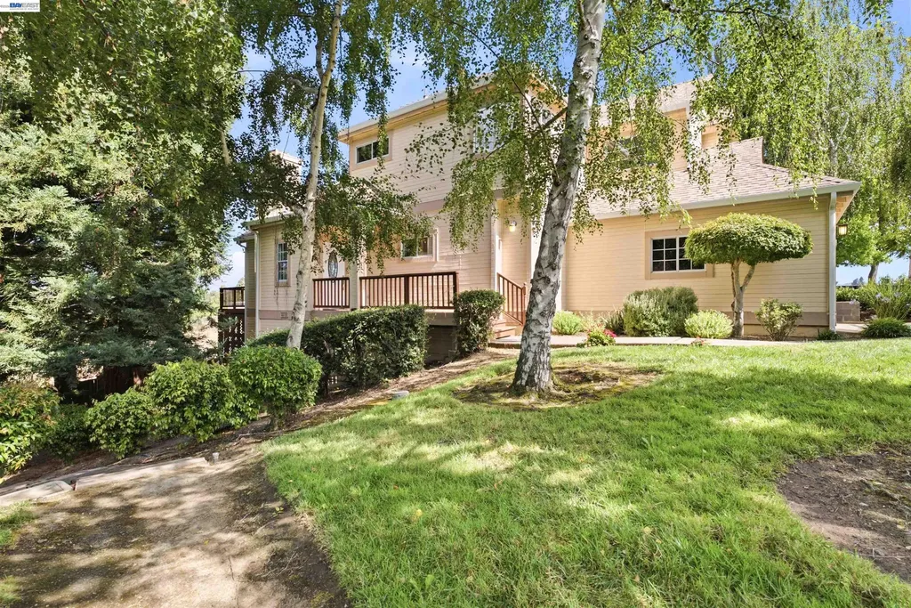 23661 Glenbrook Lane Hayward CA 94541