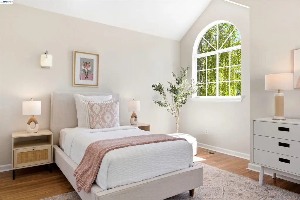 23661 Glenbrook Lane Hayward CA 94541