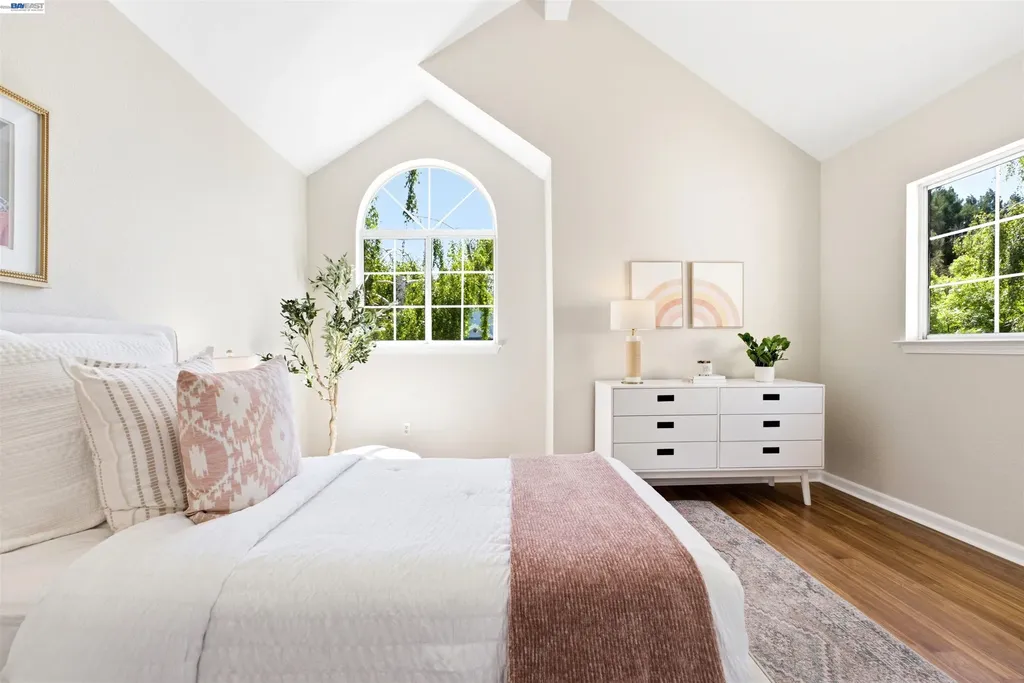 23661 Glenbrook Lane Hayward CA 94541