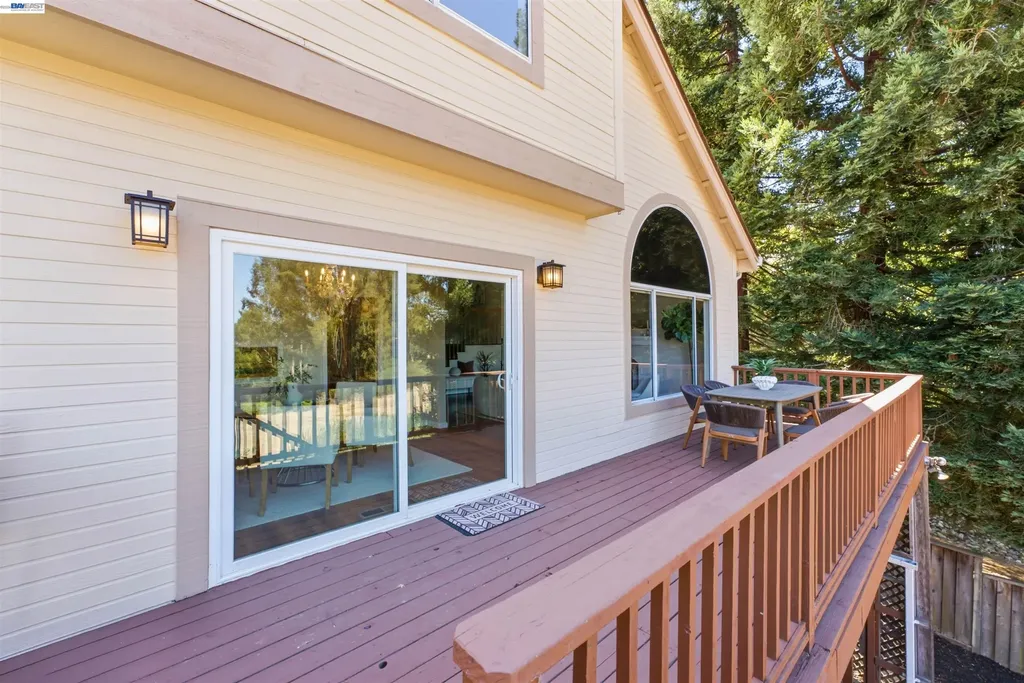 23661 Glenbrook Lane Hayward CA 94541