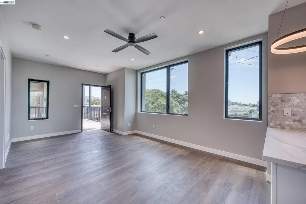 4202 Telegraph Avenue Oakland CA 94609