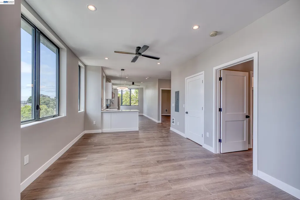 4202 Telegraph Avenue Oakland CA 94609