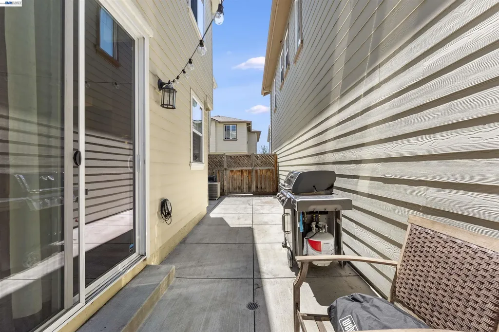 22647 Myrtle Circle Hayward CA 94541