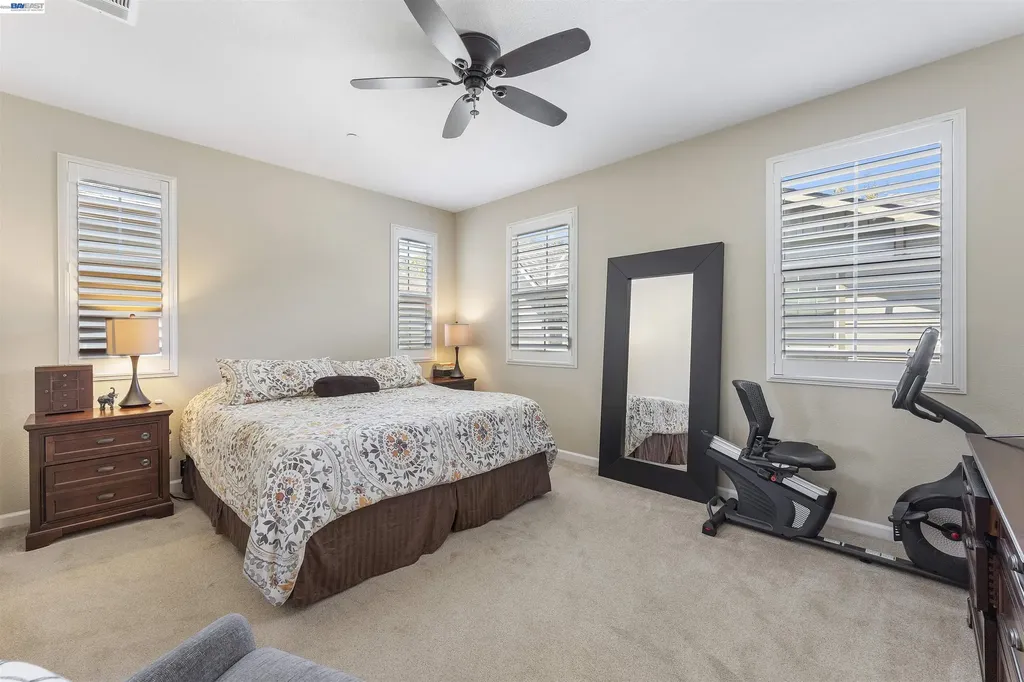 22647 Myrtle Circle Hayward CA 94541