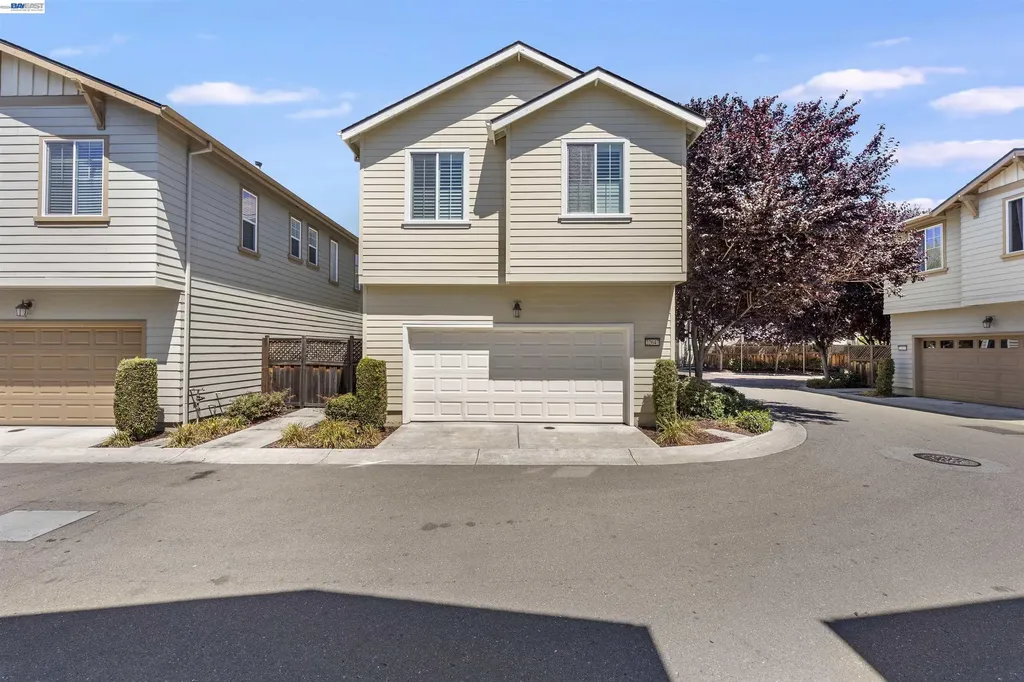 22647 Myrtle Circle Hayward CA 94541