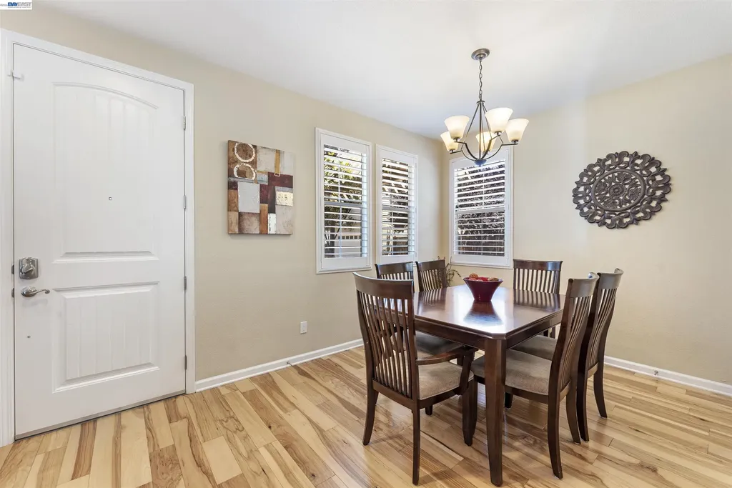 22647 Myrtle Circle Hayward CA 94541