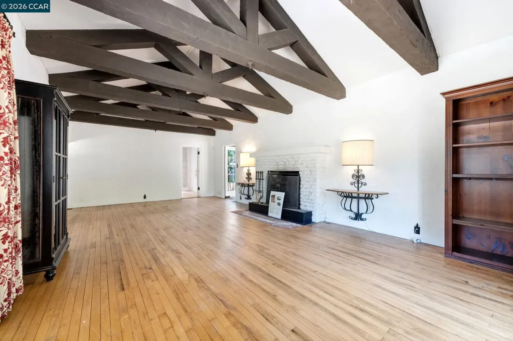 2339 Tice Valley Boulevard Walnut Creek CA 94595