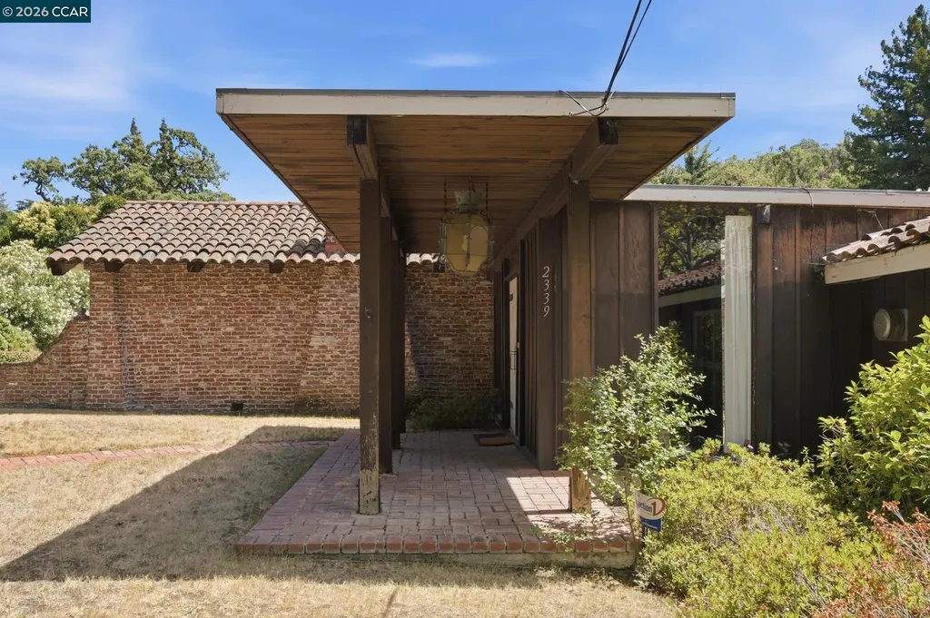 2339 Tice Valley Boulevard Walnut Creek CA 94595