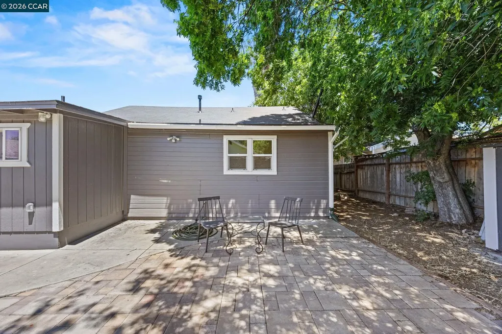 149 11th Street Pittsburg CA 94565