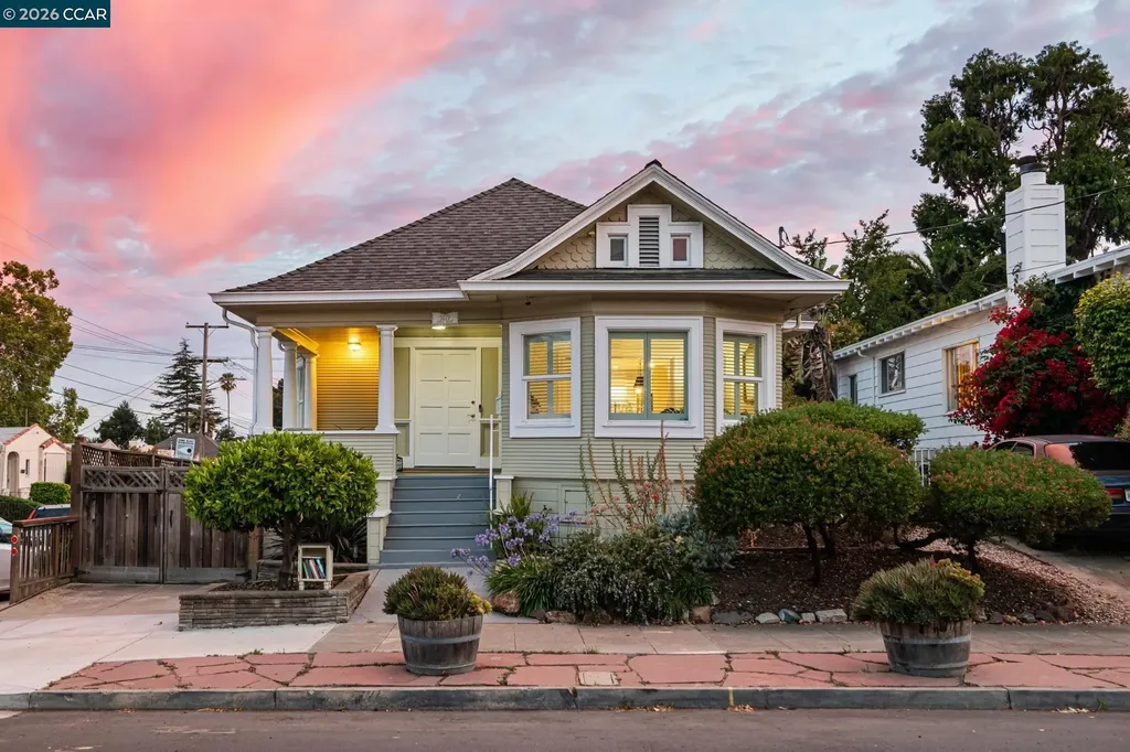 3277 School Street Oakland CA 94602