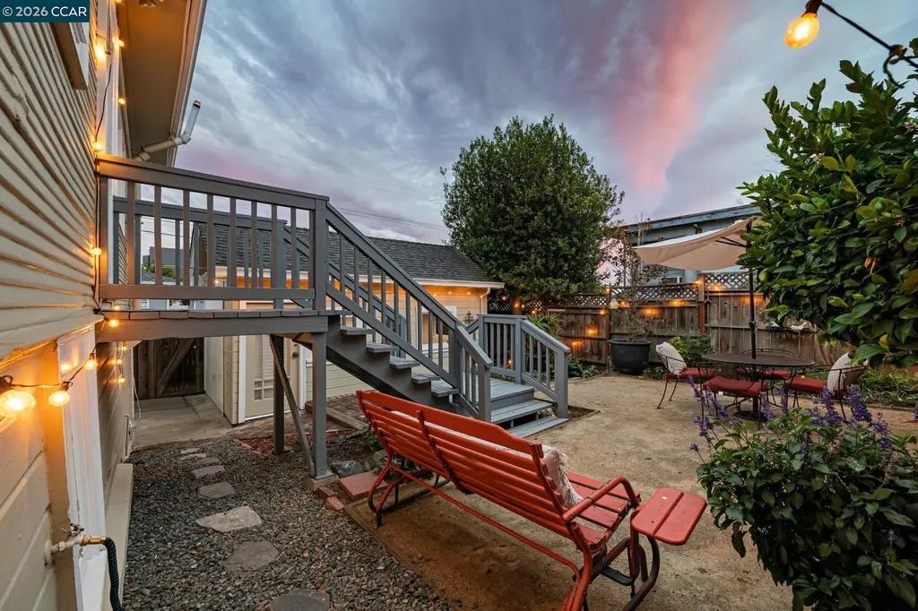 3277 School Street Oakland CA 94602