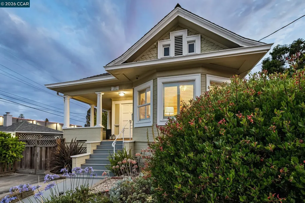 3277 School Street Oakland CA 94602