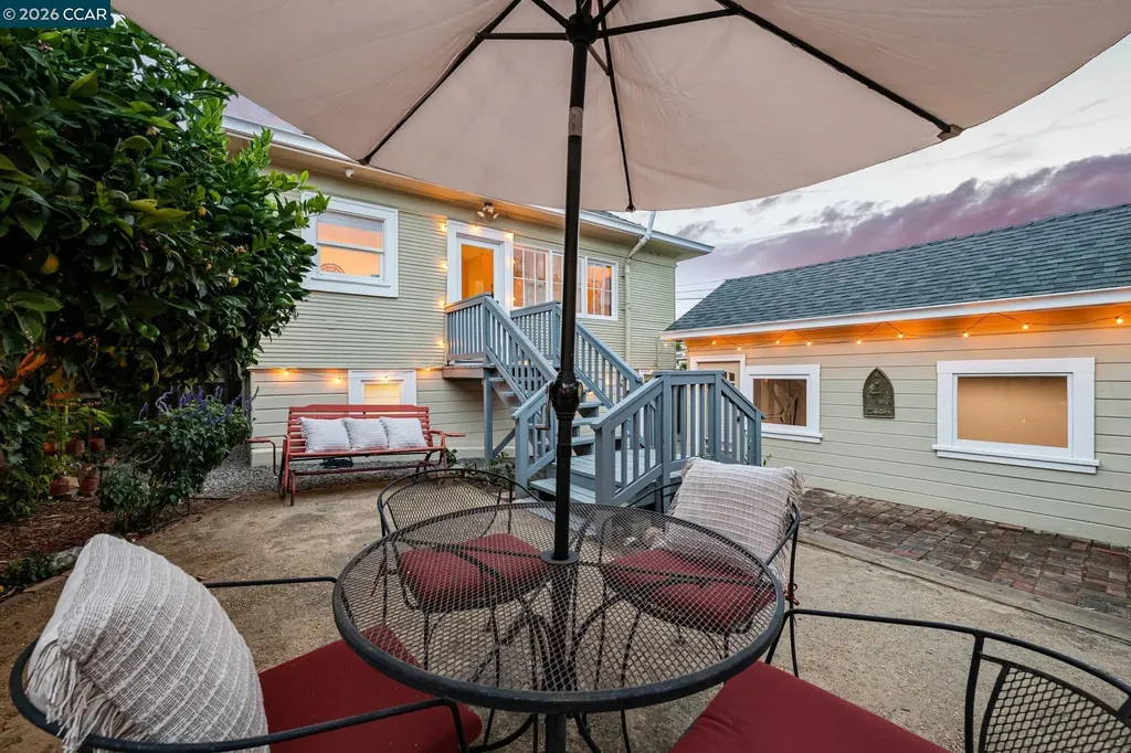 3277 School Street Oakland CA 94602
