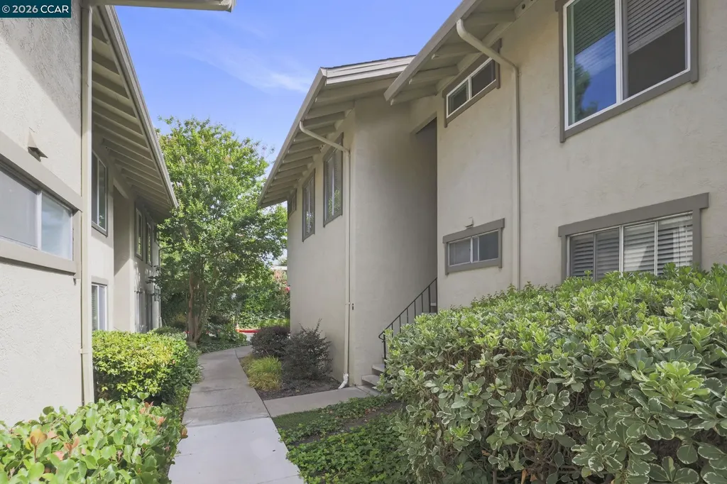 2560 Walnut Boulevard Walnut Creek CA 94596