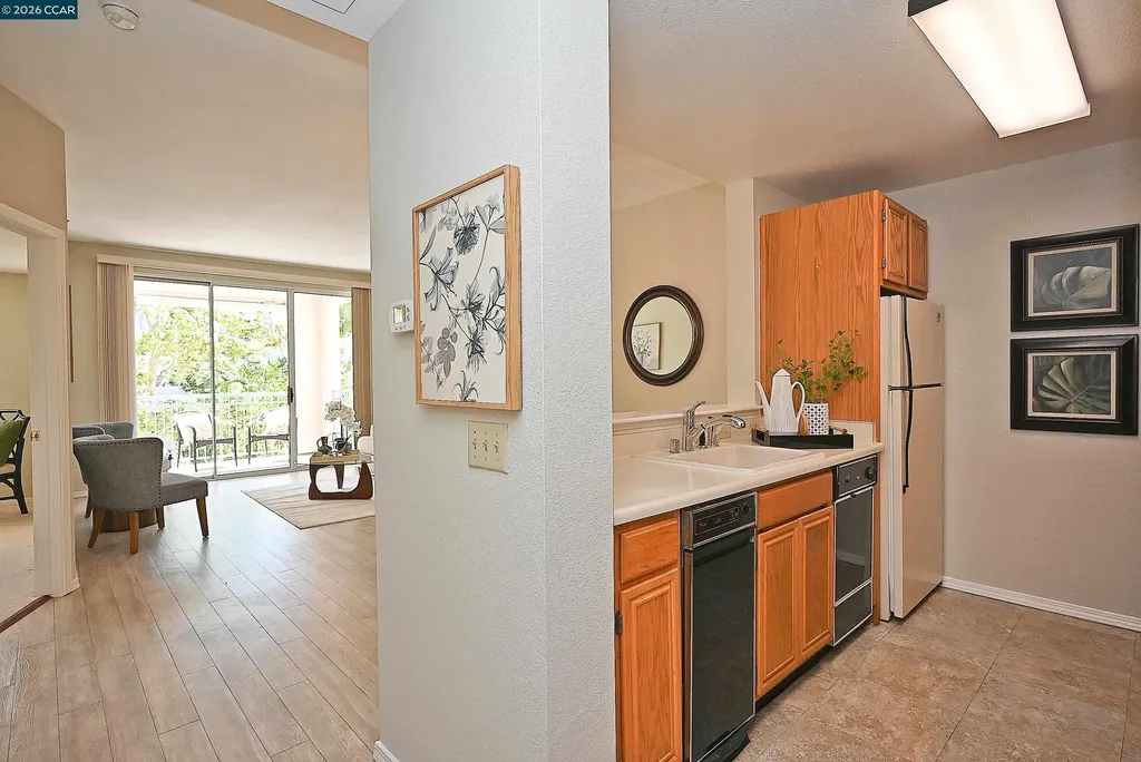 1840 Tice Creek Drive Walnut Creek CA 94595