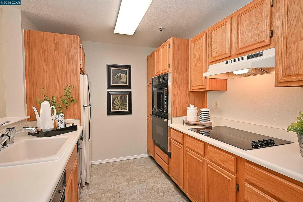 1840 Tice Creek Drive Walnut Creek CA 94595