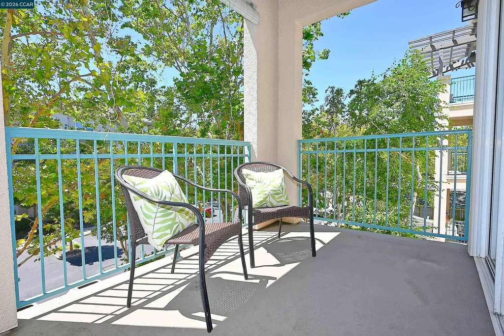 1840 Tice Creek Drive Walnut Creek CA 94595