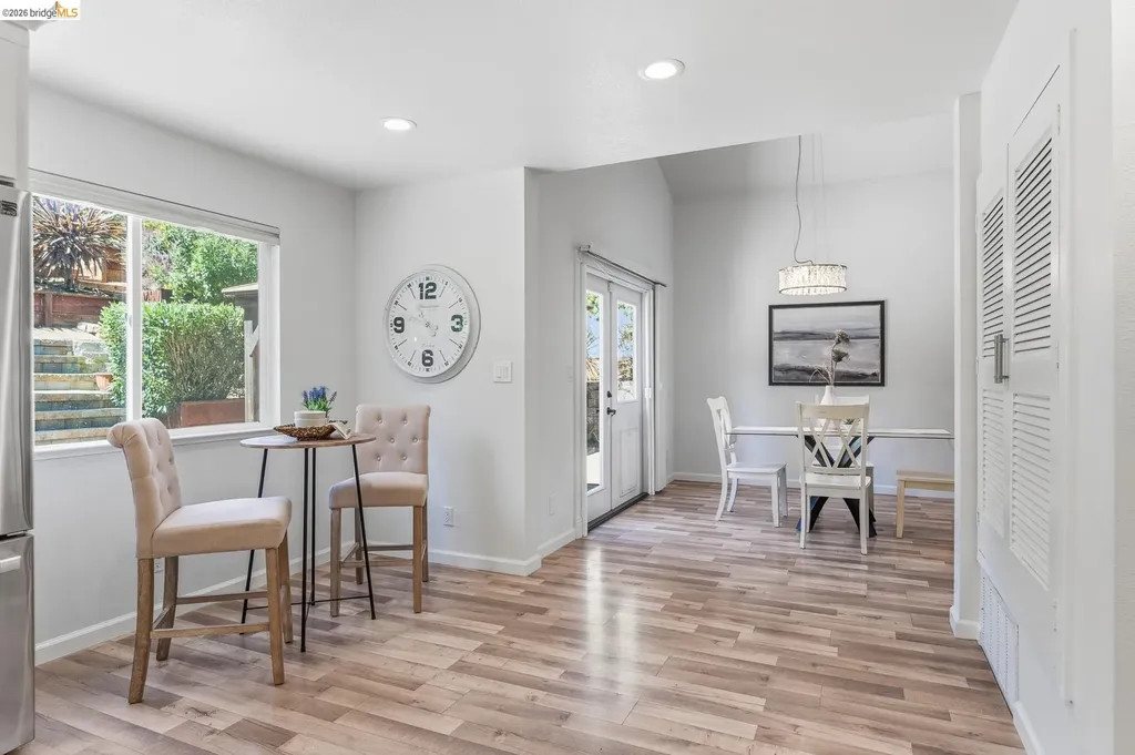 2239 Southwest Court Martinez CA 94553