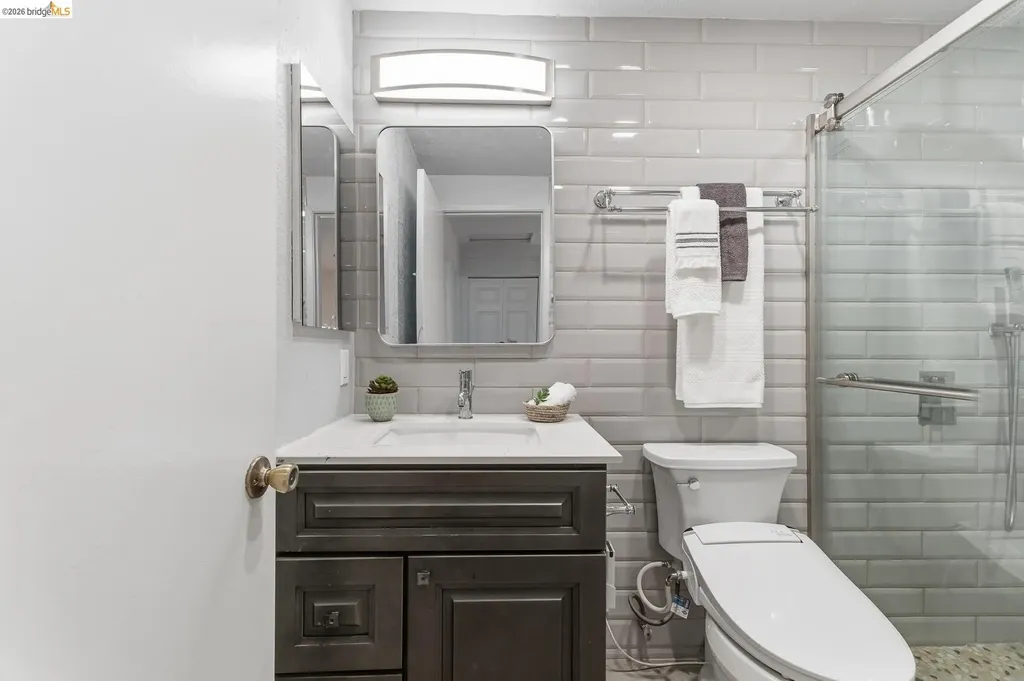 2239 Southwest Court Martinez CA 94553