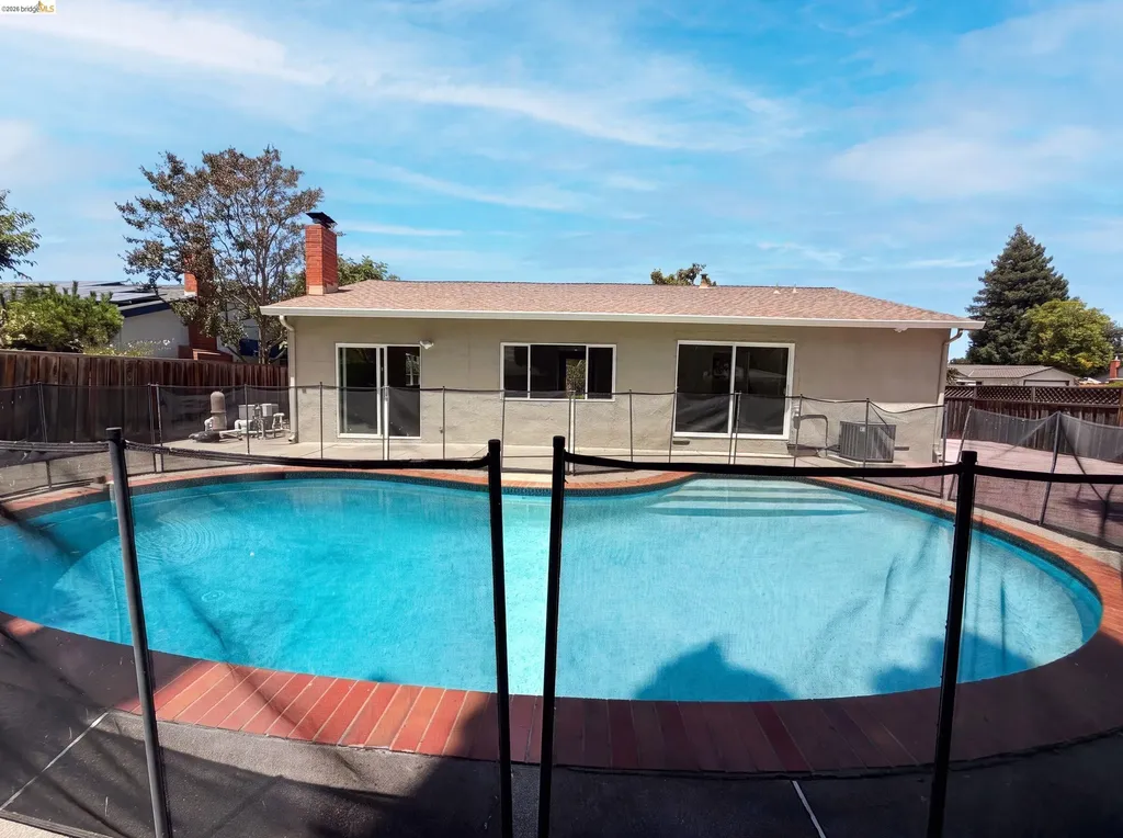 1496 Soccer Court Concord CA 94518