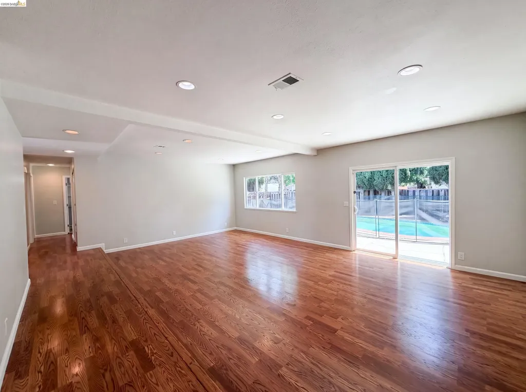 1496 Soccer Court Concord CA 94518