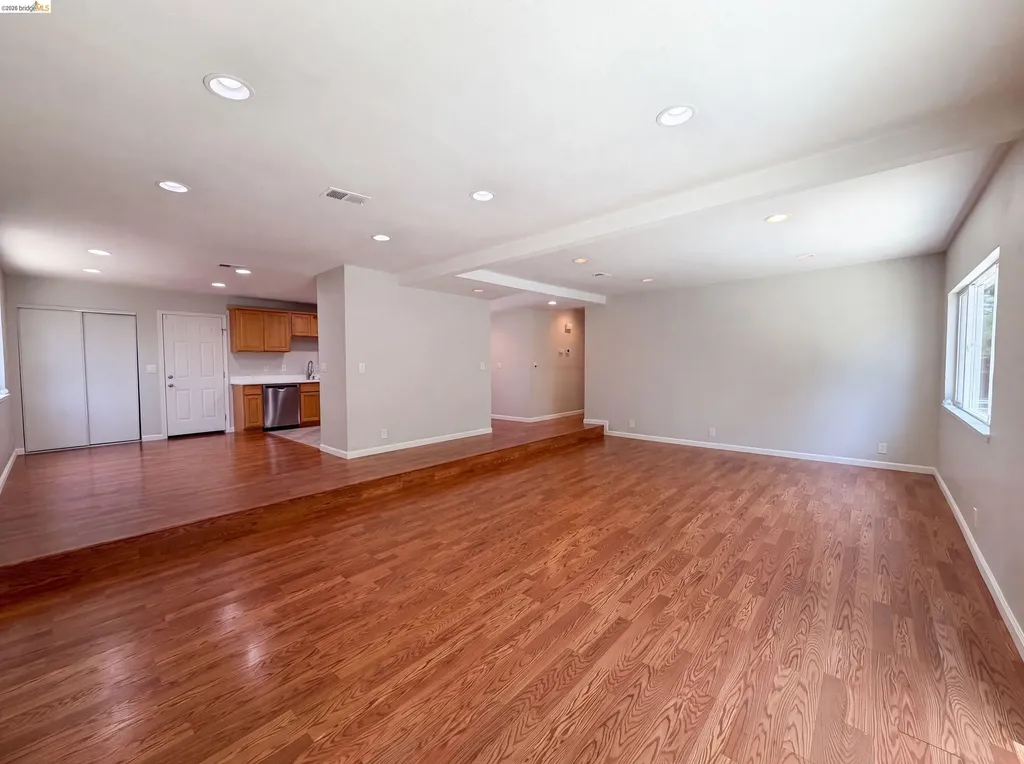 1496 Soccer Court Concord CA 94518