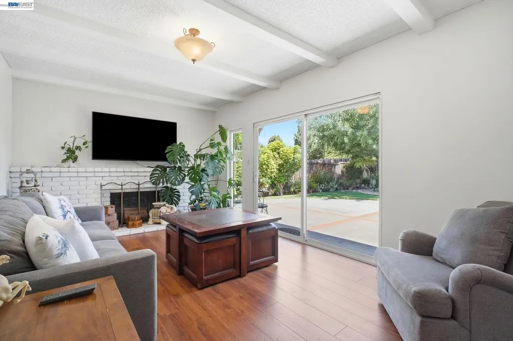 40280 Landon Avenue Fremont CA 94538