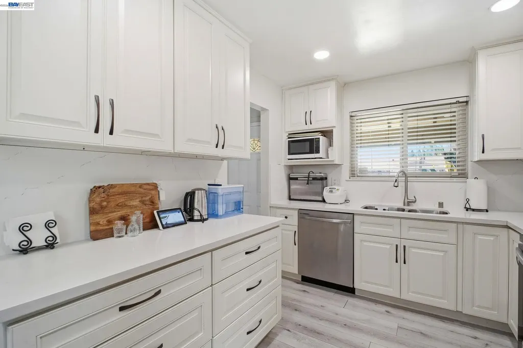 40280 Landon Avenue Fremont CA 94538