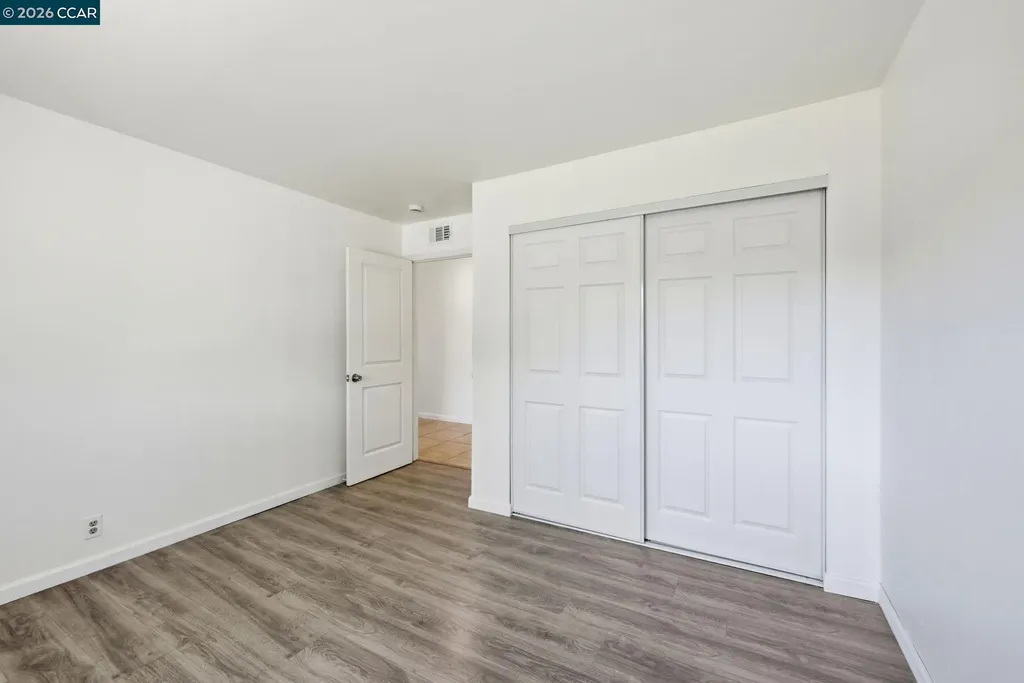 34732 Skylark Drive Union City CA 94587