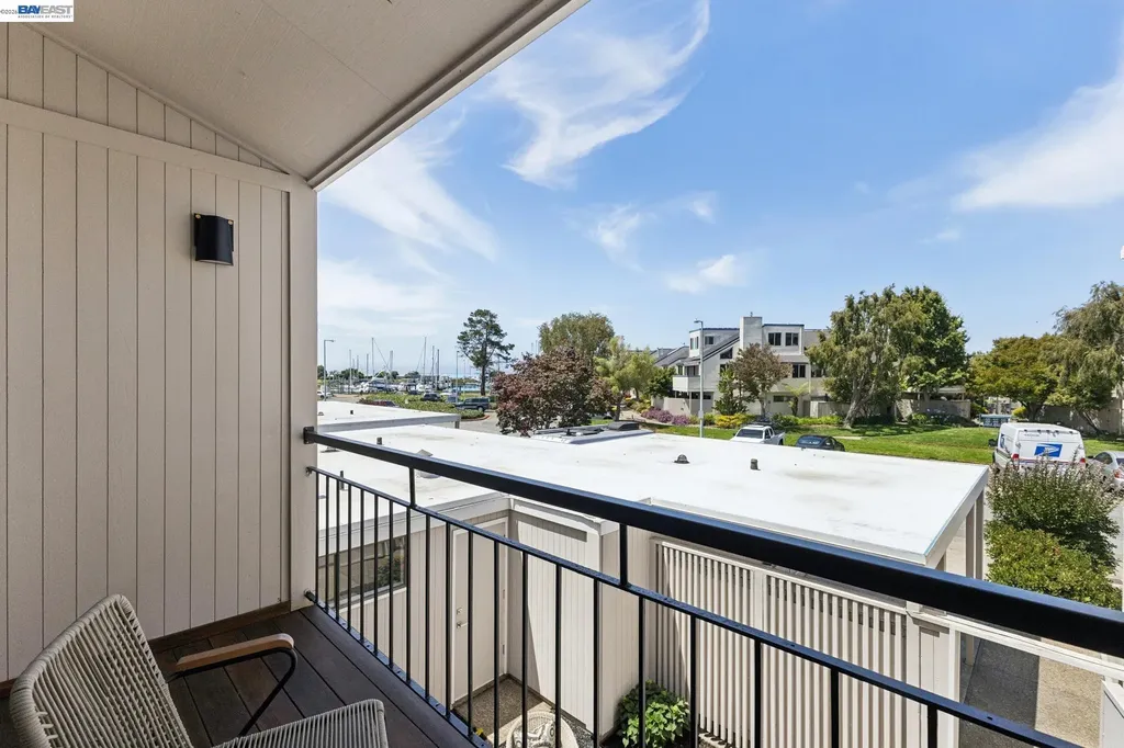 443 Cola Ballena Alameda CA 94501