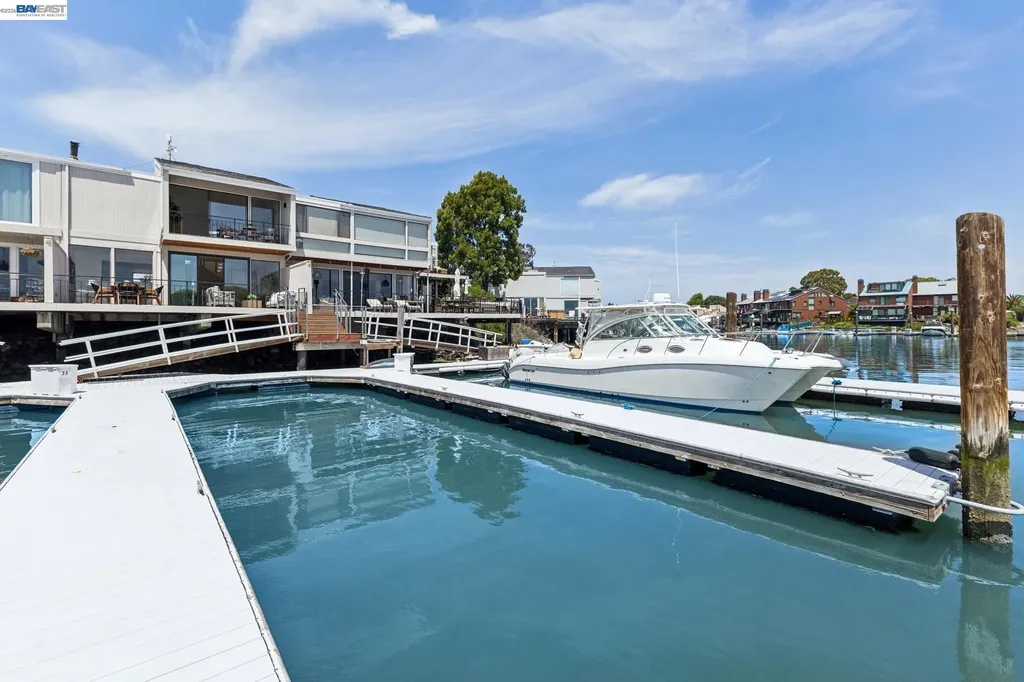 443 Cola Ballena Alameda CA 94501