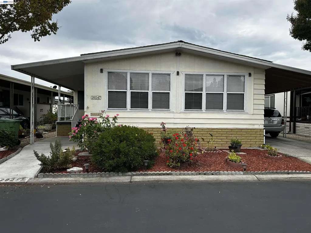 29247 Whalebone Way Hayward CA 94544
