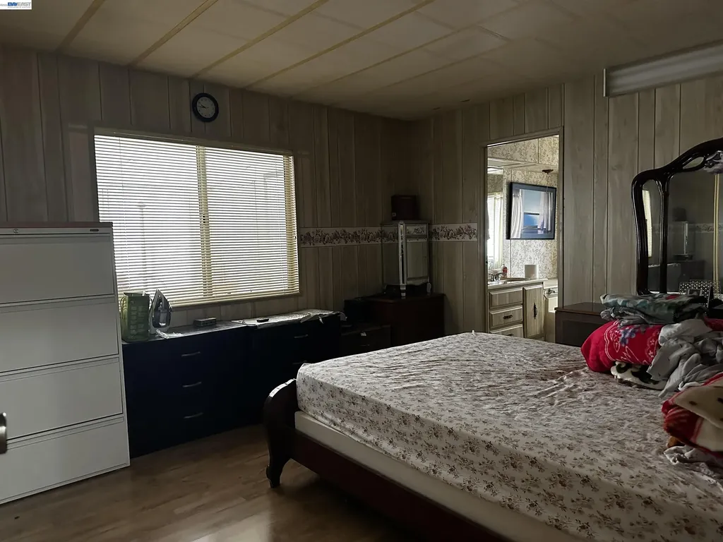 29247 Whalebone Way Hayward CA 94544