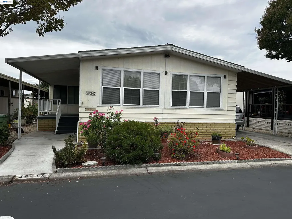 29247 Whalebone Way Hayward CA 94544