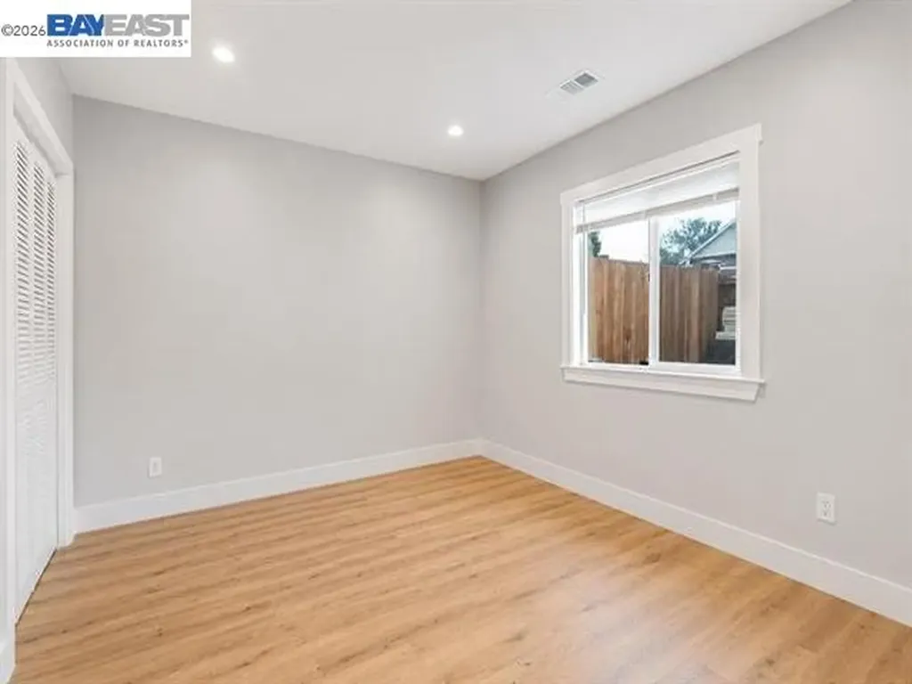 3035 Logan Street Oakland CA 94601