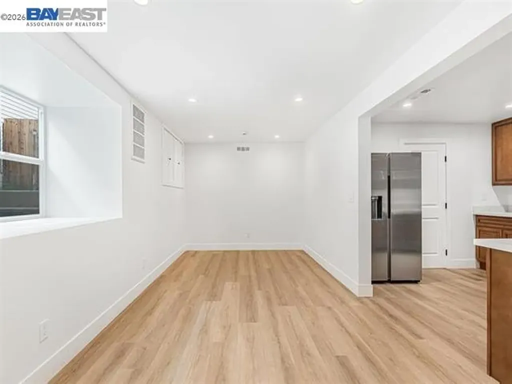 3035 Logan Street Oakland CA 94601
