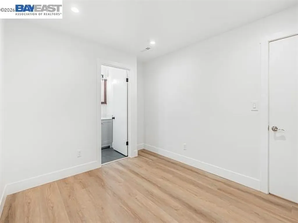 3035 Logan Street Oakland CA 94601