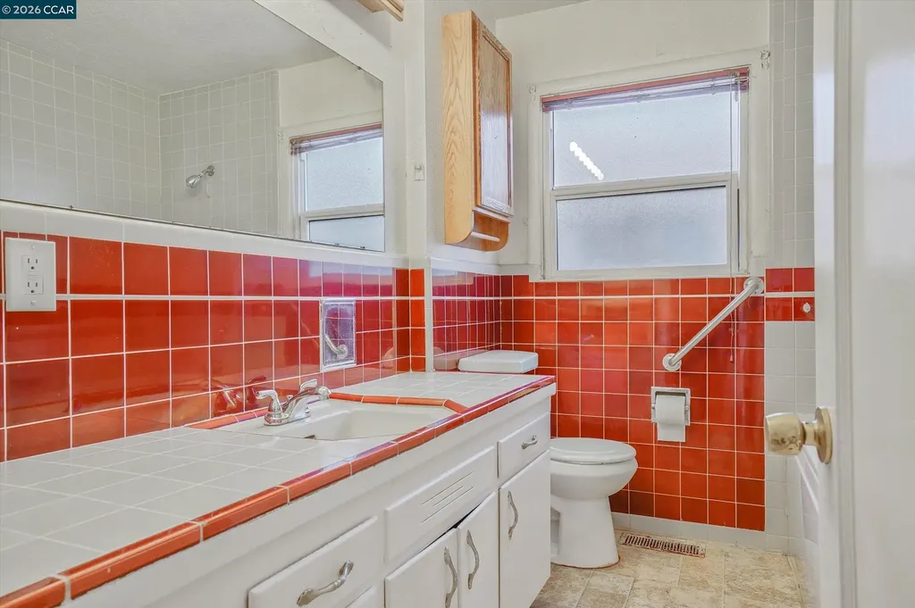 560 25th Street Richmond CA 94804