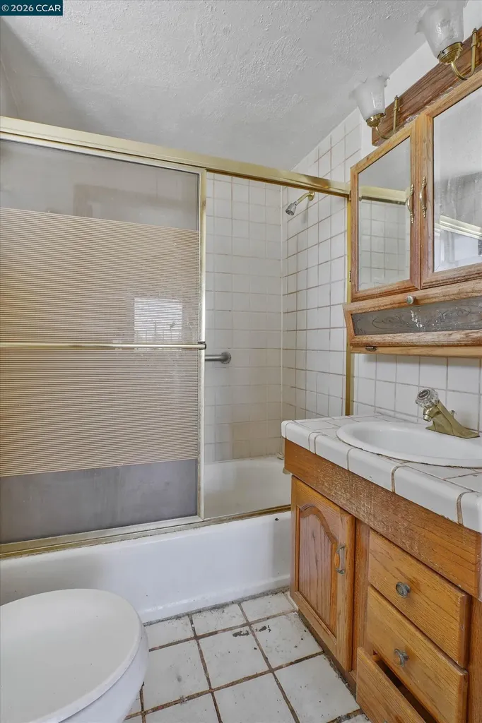 560 25th Street Richmond CA 94804