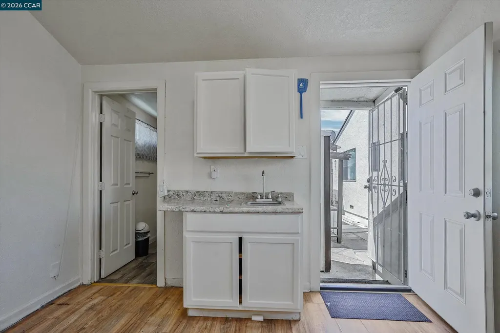 560 25th Street Richmond CA 94804